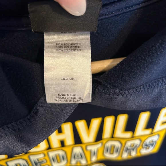 Nashville Predators Navy Hoodie - Picture 4 of 5